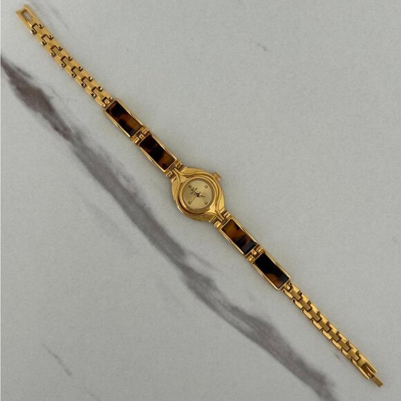 Sku‎ : 0451 cute gold mini watch bracelet with brown Inserts with marble pattern